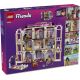 19. LEGO Friends 42704 - Grand Hotel w mieście Heartlake