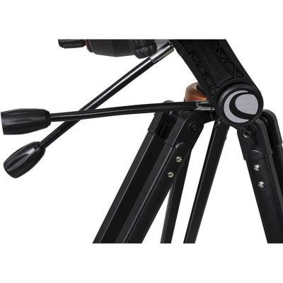 12. Teleskop Celestron StarSense Explorer DX 6" SCT