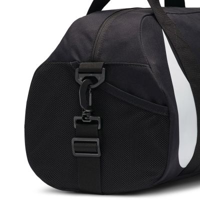 6. Torba Nike Gym Club DR6100-010