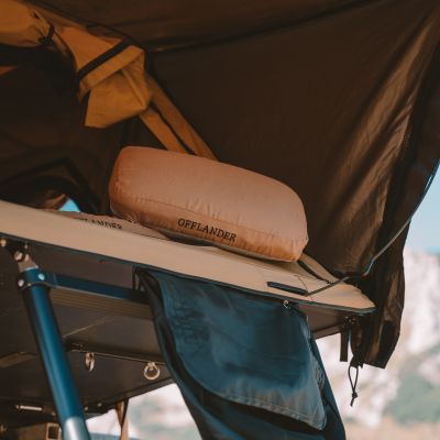 17. OFFLANDER PODUSZKA KEMPINGOWA