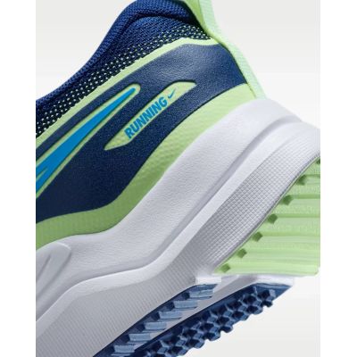 6. NIKE COSMIC RUNNER GS (HM4402-403)