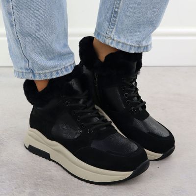 5. Skórzane botki damskie na platformie czarne Filippo  DBT7240