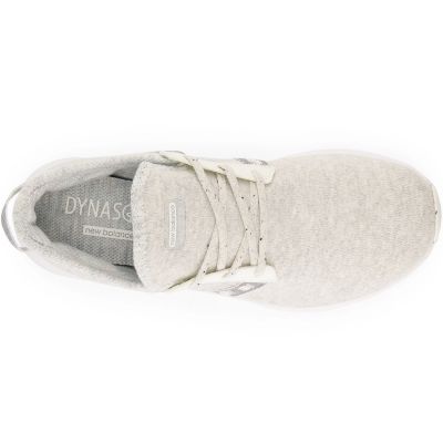 8. Buty New Balance W WXNRGWU3