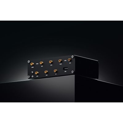 9. Teltonika RUTX12 Router sieci komórkowej