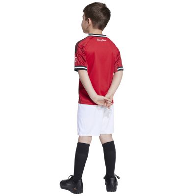 4. Komplet adidas Manchester United Home JP3019