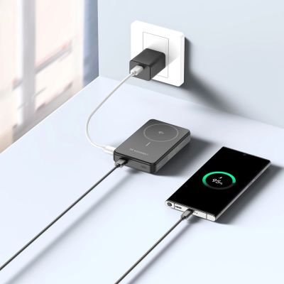 15. Powerbank Wozinsky WLWP-10KA0Y3S 22,5W PD Qi2 10000 mAh, z podstawką, 1x USB-A, 1x USB-C - czarny