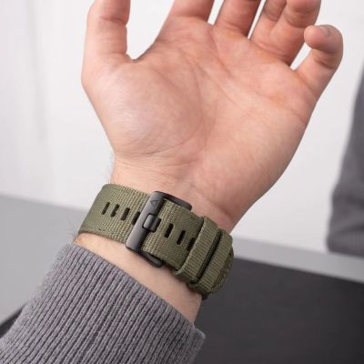 5. Pasek Tech-Protect Nylon Classic na Garmin Fenix 5X / 5X Plus / 6X / 6X Pro / 7X / 8 / 8 Pro / 9 / 9 Pro (51 mm) - zielony
