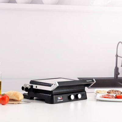 7. Grill 2w1 Taurus Bistro Gourmer 2600W