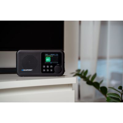 7. Radio przenośne BLAUPUNKT DAB DR8BK, czarny