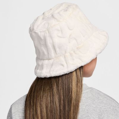 2. Kapelusz Nike APEX ocieplany kids FZ3061-030