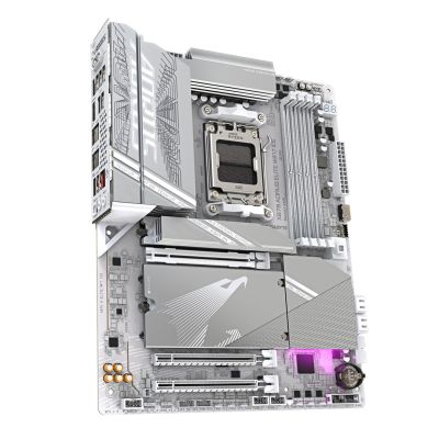 8. Płyta główna Gigabyte X870 AORUS ELITE WF7 ICE