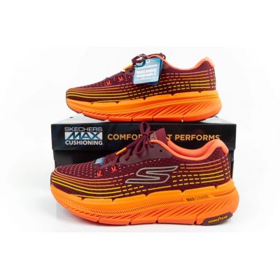 15. Buty do biegania Skechers Max Cushioning M 220835/BURG