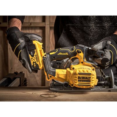 9. DEWALT.PILARKA TARCZ. 18V 165mm DCS565N