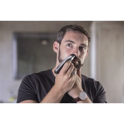 6. Trymer WAHL Travel kit 05604-616