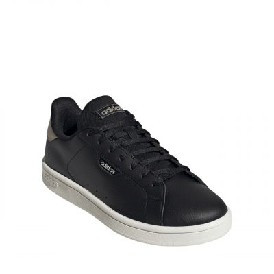 2. Buty adidas Urban Court W JQ0517