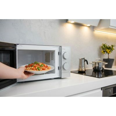 12. ESPERANZA KUCHENKA MIKROFALOWA ESTOFADO BIAŁA EKO011W