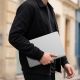 5. Etui AMAZINGTHING Titan Hardshell na MacBook Neo 13" - przezroczyste
