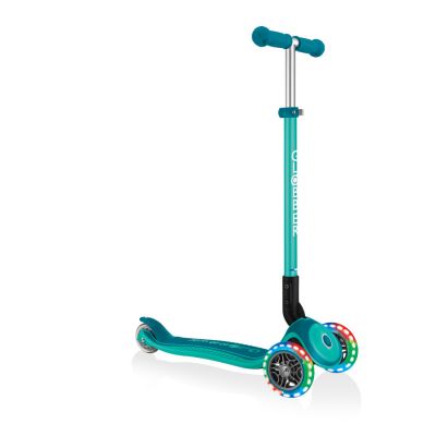 14. Hulajnoga 3-kołowa Globber Primo Foldable Plus Lights Jr 439-107