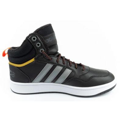 5. Buty adidas Hoops M HR1440