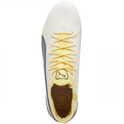 2. Buty piłkarskie Puma King Ultimate FG/AG M 107563 05