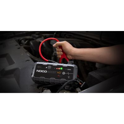 11. Noco GB70 Boost 12V 2000A Jump Starter Powerbank