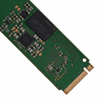 4. Dysk SSD Micron 7450 PRO 3.84TB M.2 (22x110) NVMe Gen4 MTFDKBG3T8TFR-1BC1ZABYYR (DWPD 1)