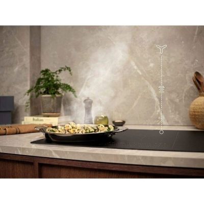 8. Okap ELECTROLUX CFG526R