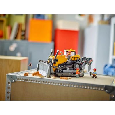 20. LEGO City 60466 Żółty buldożer