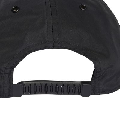 4. Czapka z daszkiem adidas FI TECH BB CAP HT2035