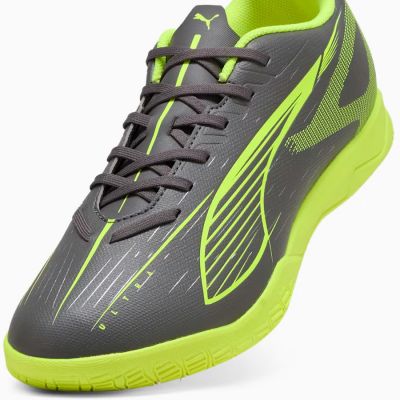 4. Buty piłkarskie Puma Ultra Play IT M 108326-03