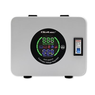 7. Qoltec Automatyczny stabilizator napięcia AVR 5000VA