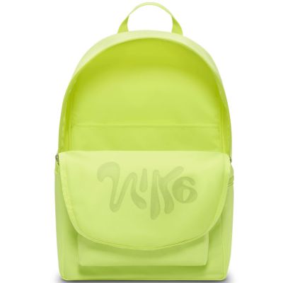 4. Plecak Nike Heritage Equipment IH7858-736