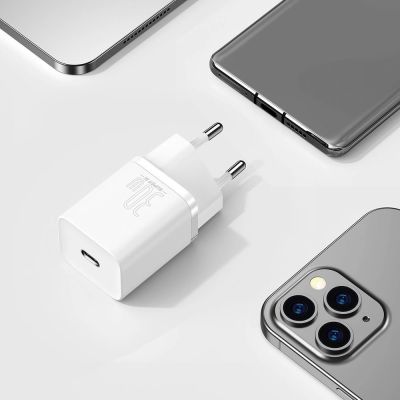 10. Baseus Super Si 1C szybka ładowarka USB Typ C 30W Power Delivery Quick Charge biały (CCSUP-J02)