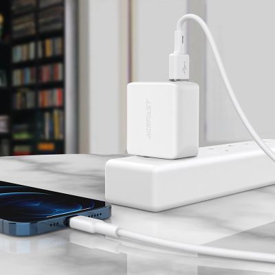 6. Acefast kabel MFI USB - Lightning 1,2m, 2,4A czarny (C2-02 black)