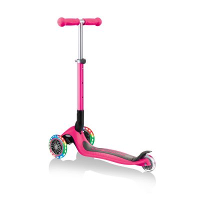 7. Hulajnoga 3-kołowa Globber Foldable Lights Fuchsia Jr 437-110