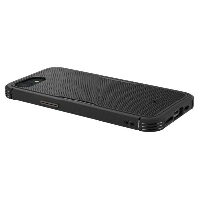 7. Etui Spigen Core Armor MagSafe na iPhone 16e / 17e- czarne