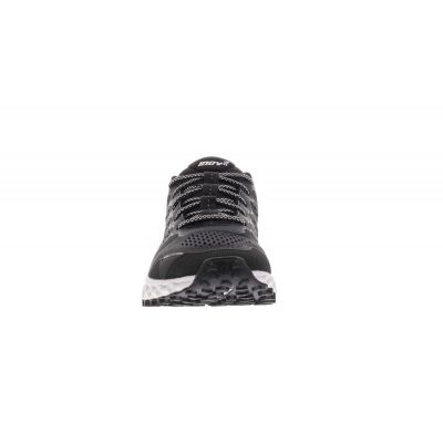 6. Buty do biegania Inov-8 Parkclaw G 280 M 000972-BKWH-S-01