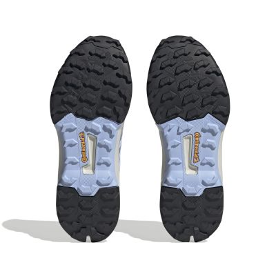 4. Buty adidas Terrex AX4 GTX W HQ1052