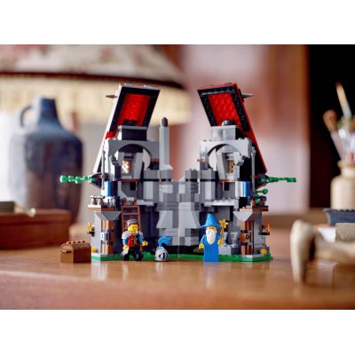 5. LEGO Promocyjne 40601 - Magiczny warsztat Majisto