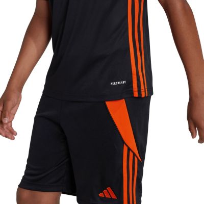 12. Koszulka adidas Tabela 23 Jersey Jr JJ1156