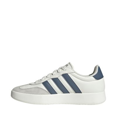 11. Buty adidas Barreda M JR1318