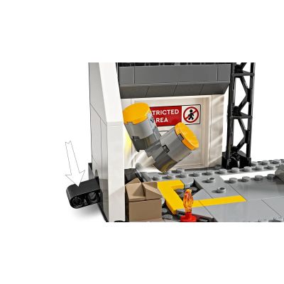 6. LEGO MARVEL SUPER HEROES 76314 Kapitan Ameryka: Wojna bohaterów — bitwa