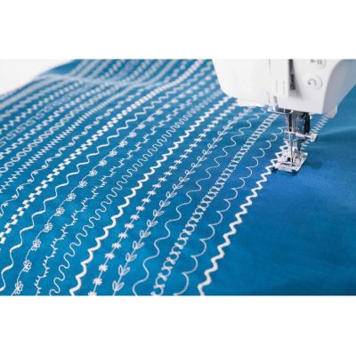 Maszyna do szycia Singer C240