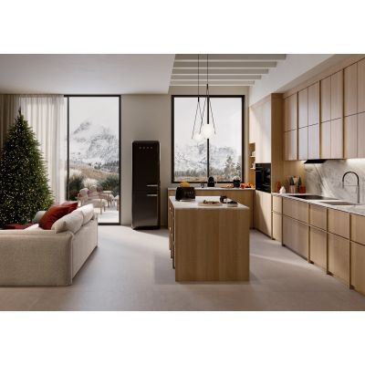 4. Czajnik elektryczny SMEG KLF03BLEU