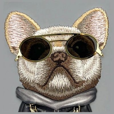9. Etui Nimmy Glasses Cool Dog na iPhone 16 - szare
