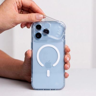 12. Etui Tech-Protect MagPeak MagSafe CC na iPhone 17 Pro Max / 18 Pro Max - przezroczyste