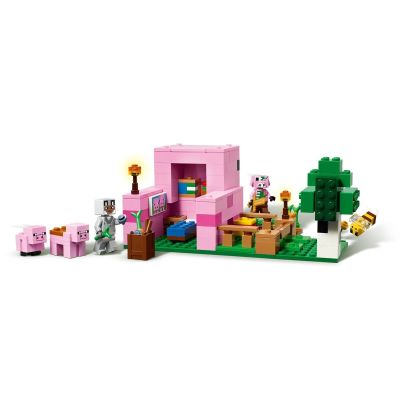 4. LEGO MINECRAFT 21268 Dom prosiaczka