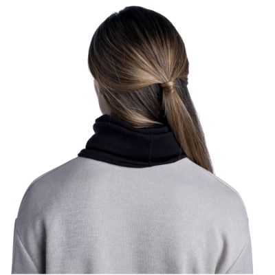 8. Buff Merino Heavyweight Neckwarmer 11096300 Czarne One size