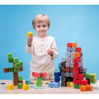 6. Klocki konstrukcyjne Marioinex Mini Waffle, 142 elementy