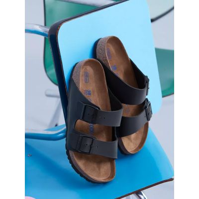 22. Klapki BIRKENSTOCK ARIZONA BS 0551253